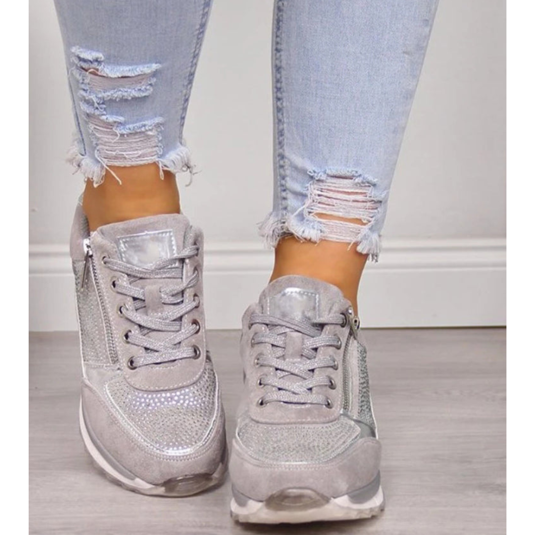 Casualowe sneakersy z zamkiem bocznym