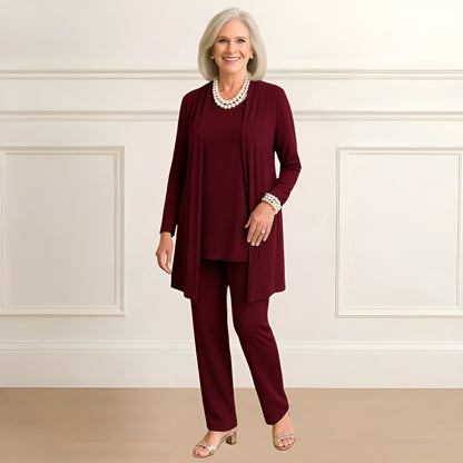 Dalia women's set featuring a stylish cardigan and round neck pants in a chic design, perfect for casual and elegant occasions. 1