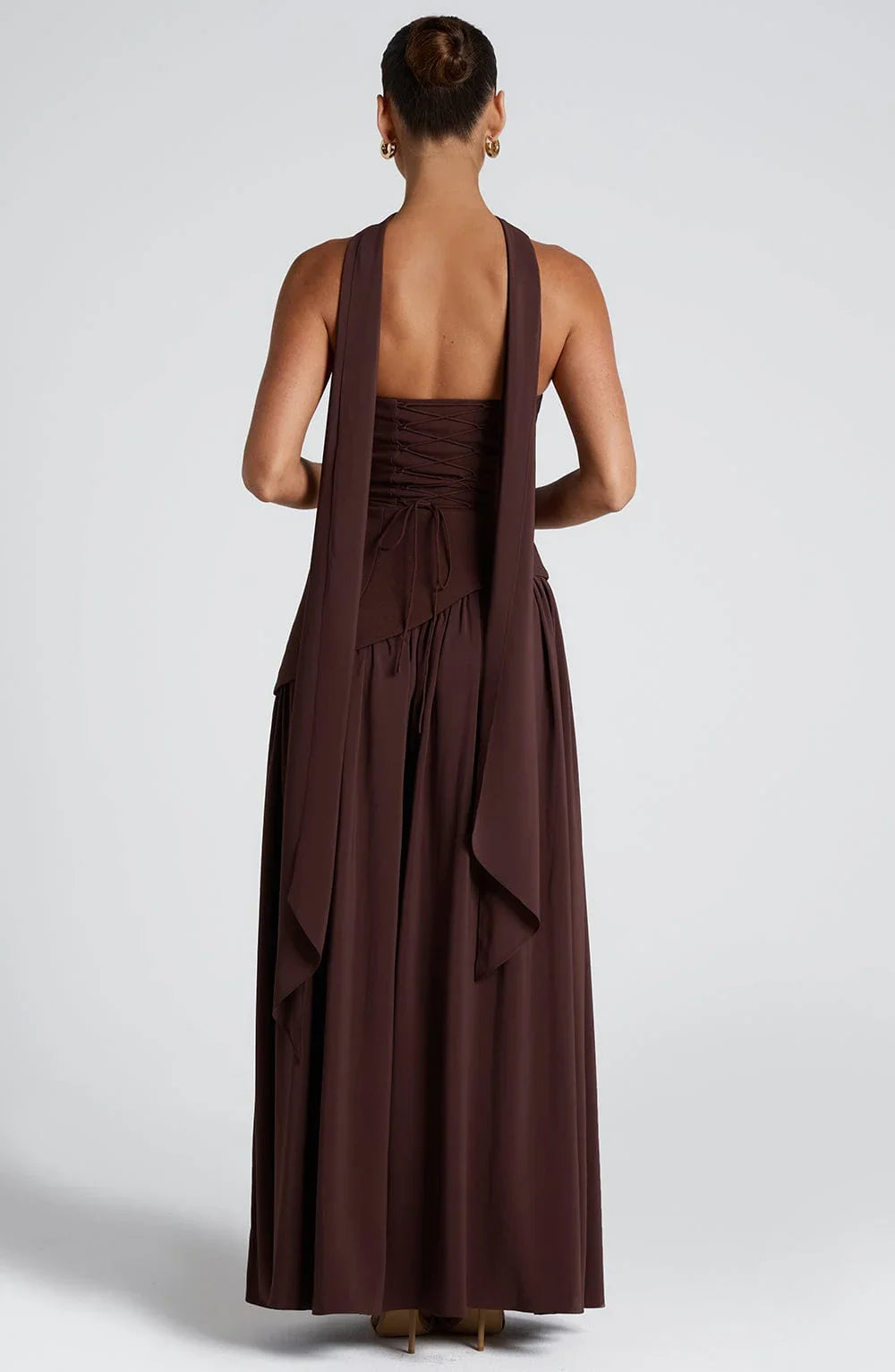 Diva Women’s Maxi Dress featuring a stylish corset design and high slit, perfect for elegant occasions and special events. 2