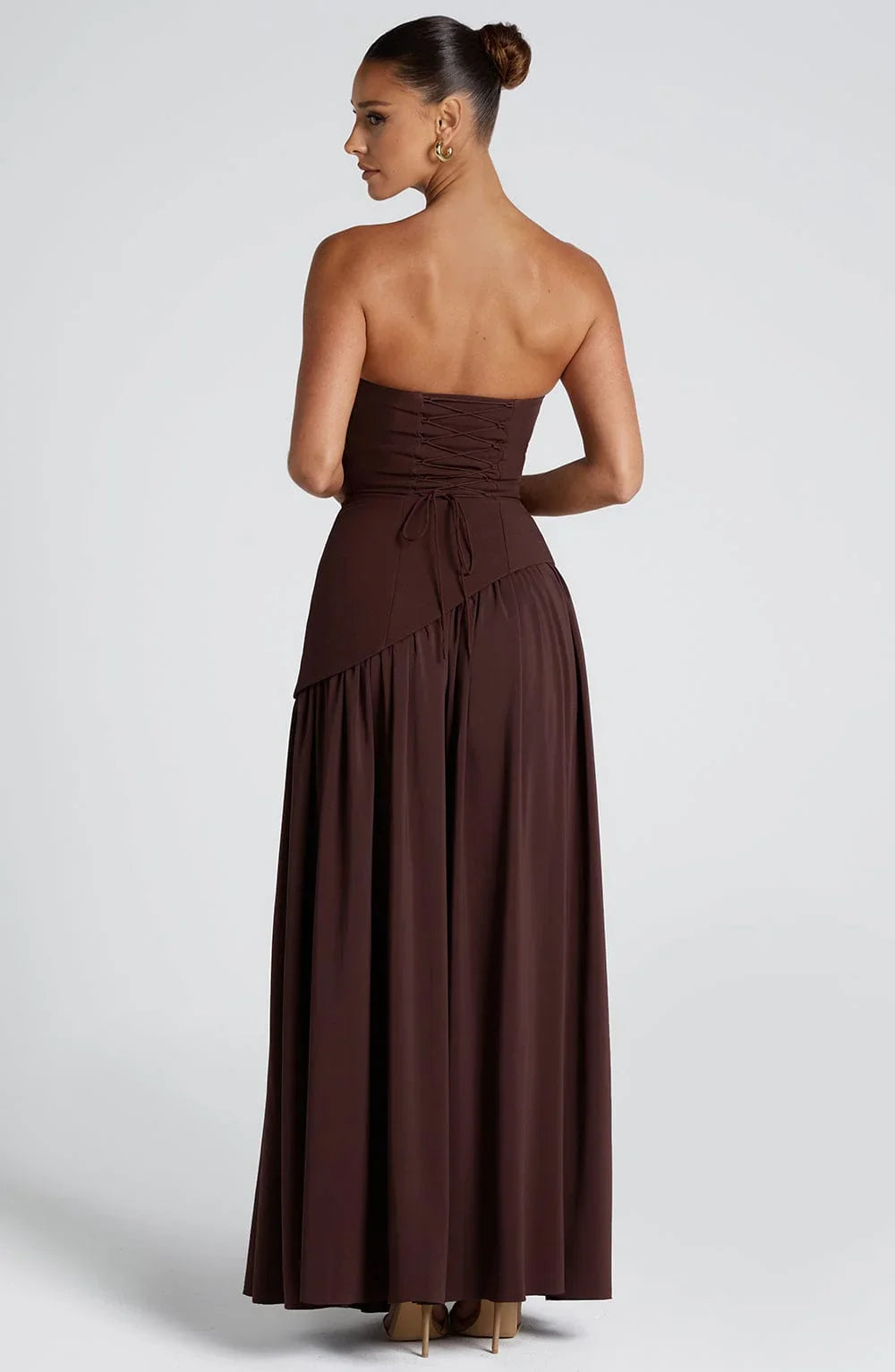 Diva Women’s Maxi Dress featuring a stylish corset design and high slit, perfect for elegant occasions and special events. 3