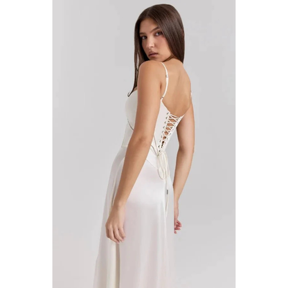 Elegancka sukienka maxi z gorsetową górą i rozkloszowanym dołem