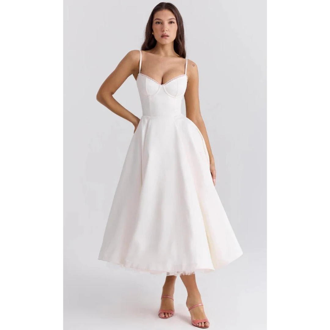Elegancka sukienka midi z gorsetową górą i rozkloszowanym dołem
