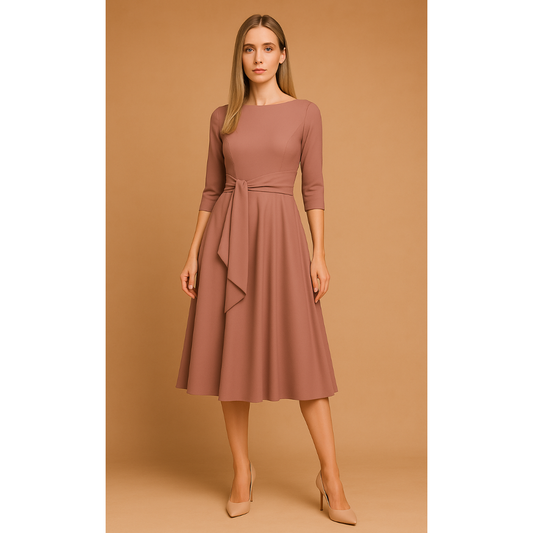 Elegancka sukienka midi z paskiem i rękawem 3/4