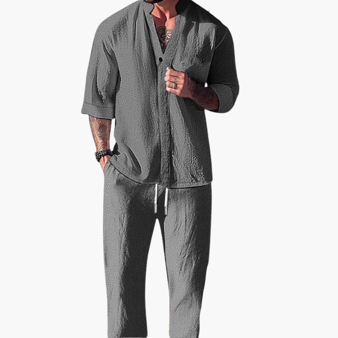 Lato Men's Set featuring a stylish long sleeve shirt paired with comfortable drawstring pants, perfect for casual wear or lounging. 0