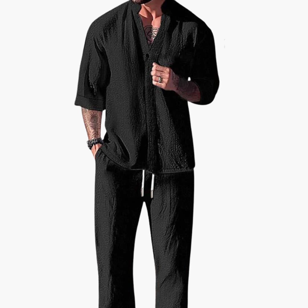 Lato Men's Set featuring a stylish long sleeve shirt paired with comfortable drawstring pants, perfect for casual wear or lounging. 8