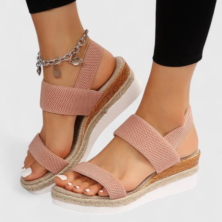 Mira women's orthopedic sandals with arch support and soft cushioning, designed for comfort and foot health. 7