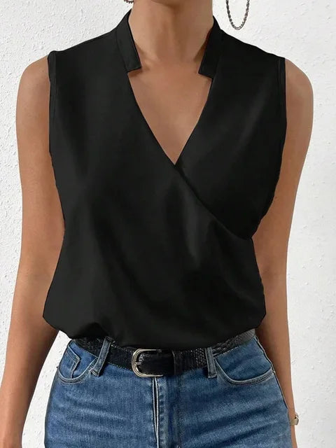 Tessa women's long-sleeve blouse featuring an elegant design in spring colors, perfect for fashionable outfits. 9